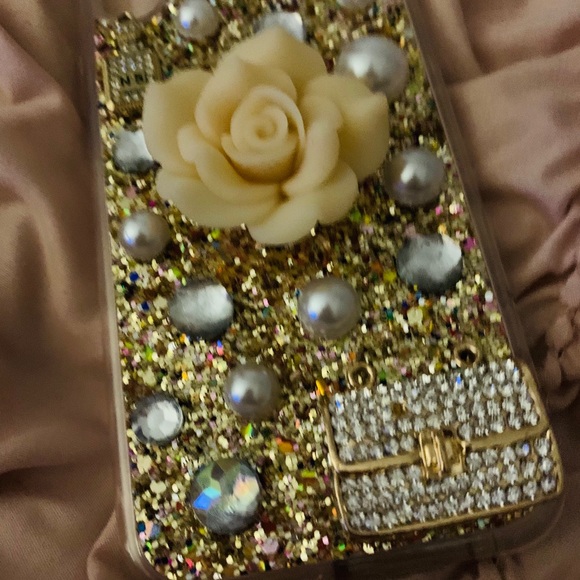 Custom iPhone case - Picture 3 of 4